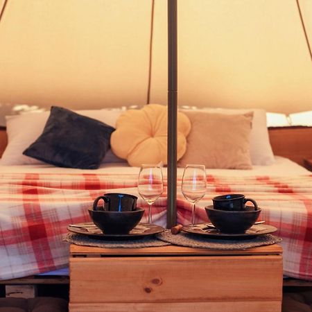 Hotel Glamping Slapy Extérieur photo