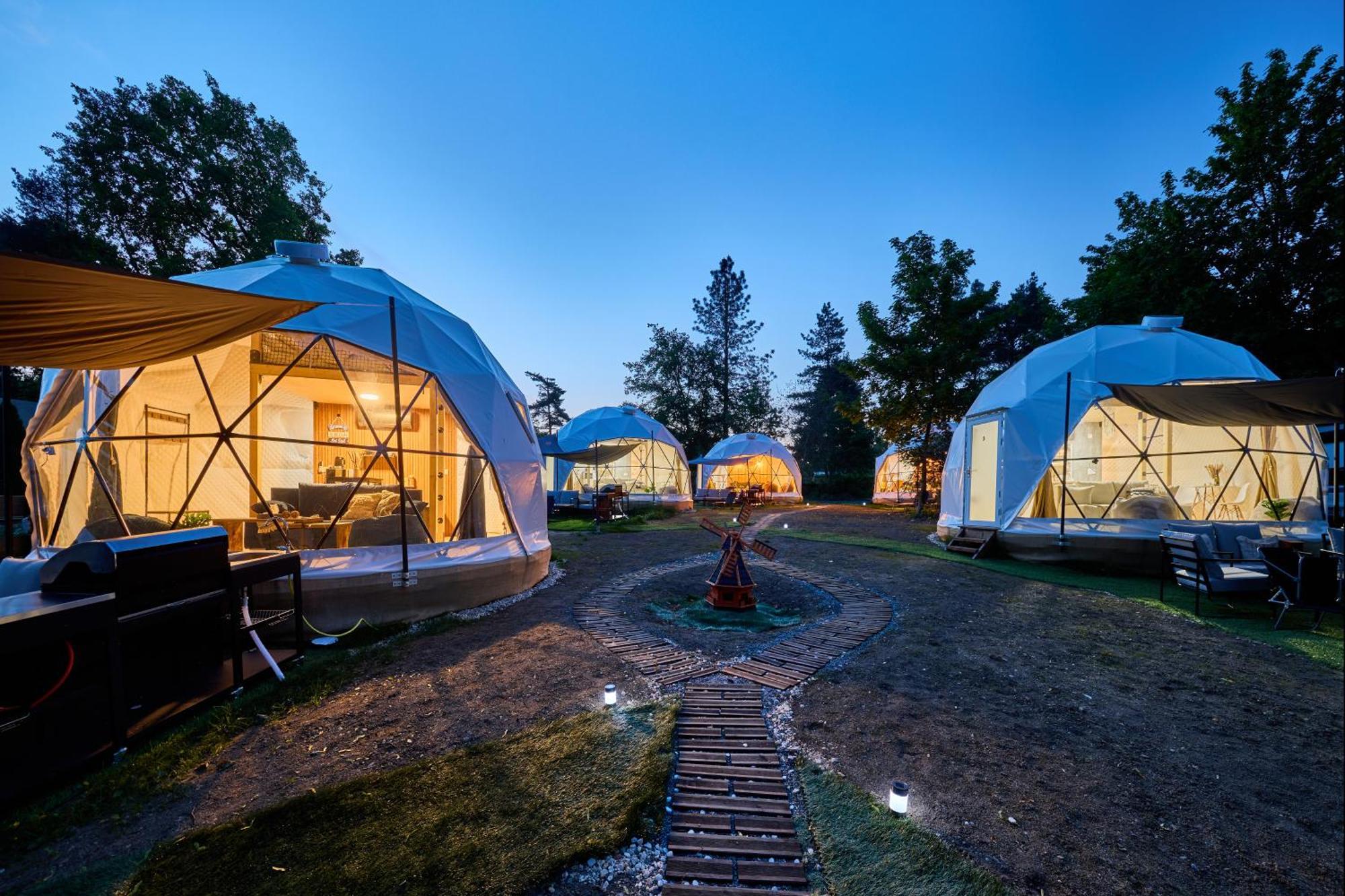 Hotel Glamping Slapy Extérieur photo