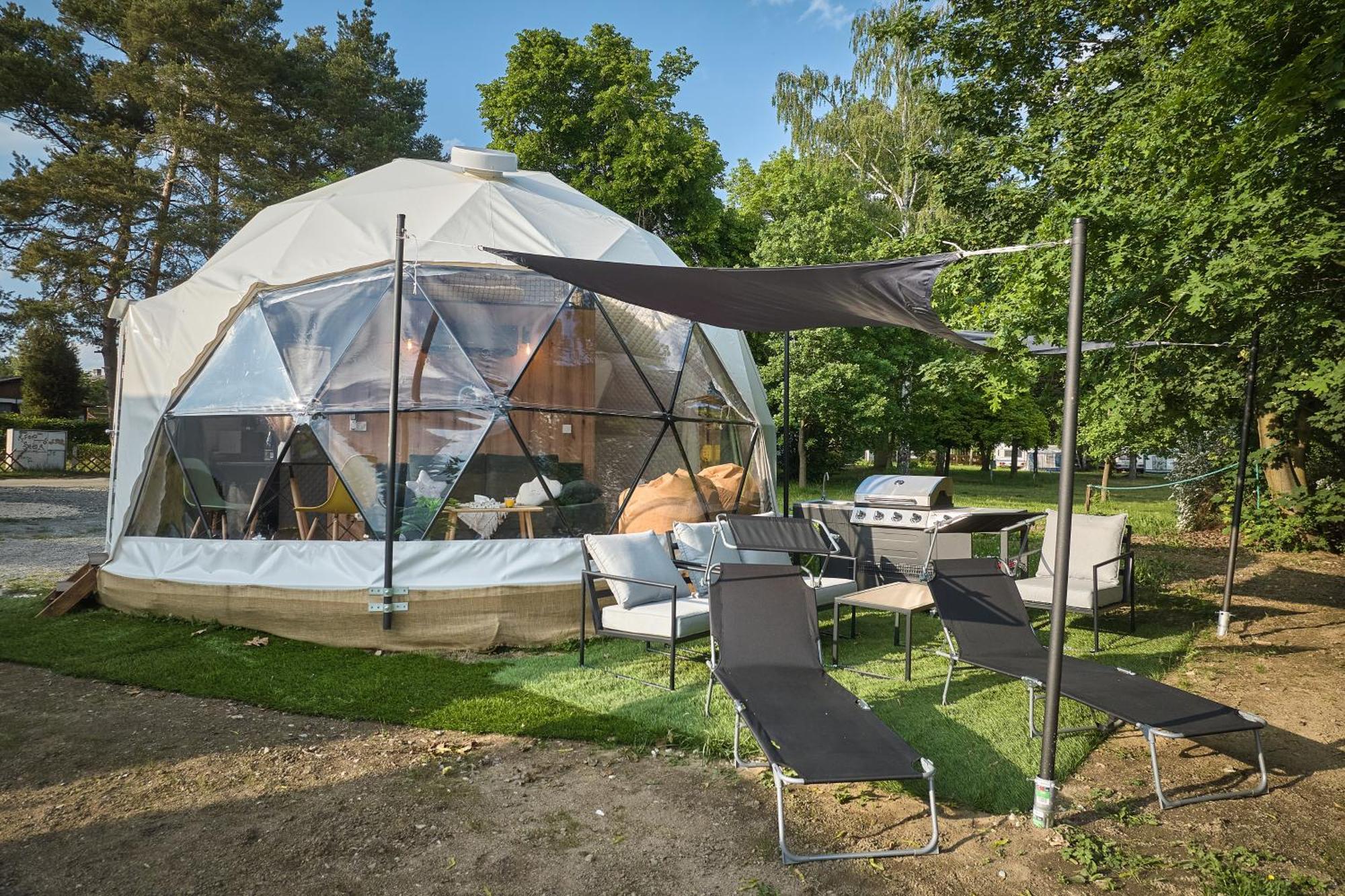 Hotel Glamping Slapy Extérieur photo