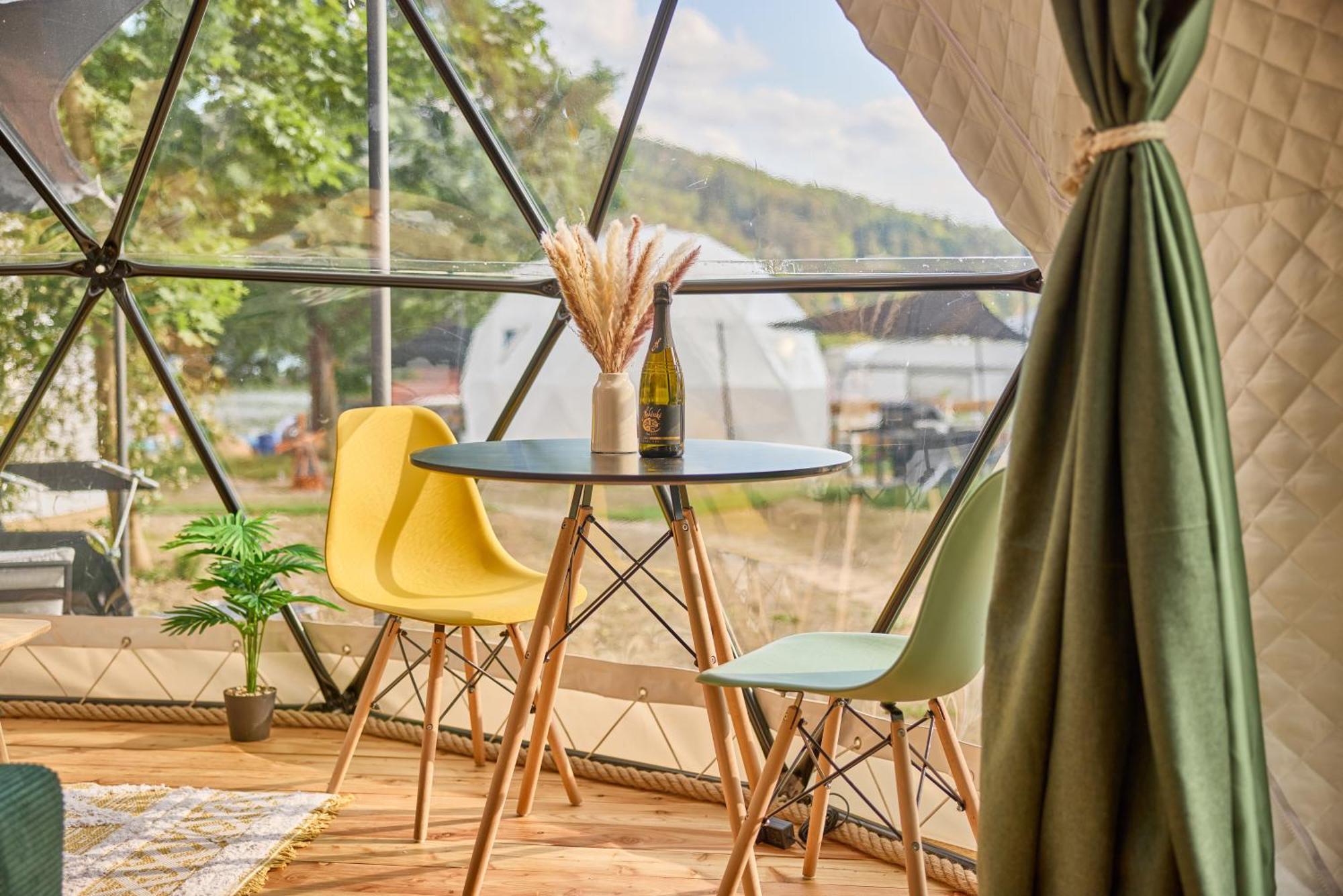 Hotel Glamping Slapy Extérieur photo