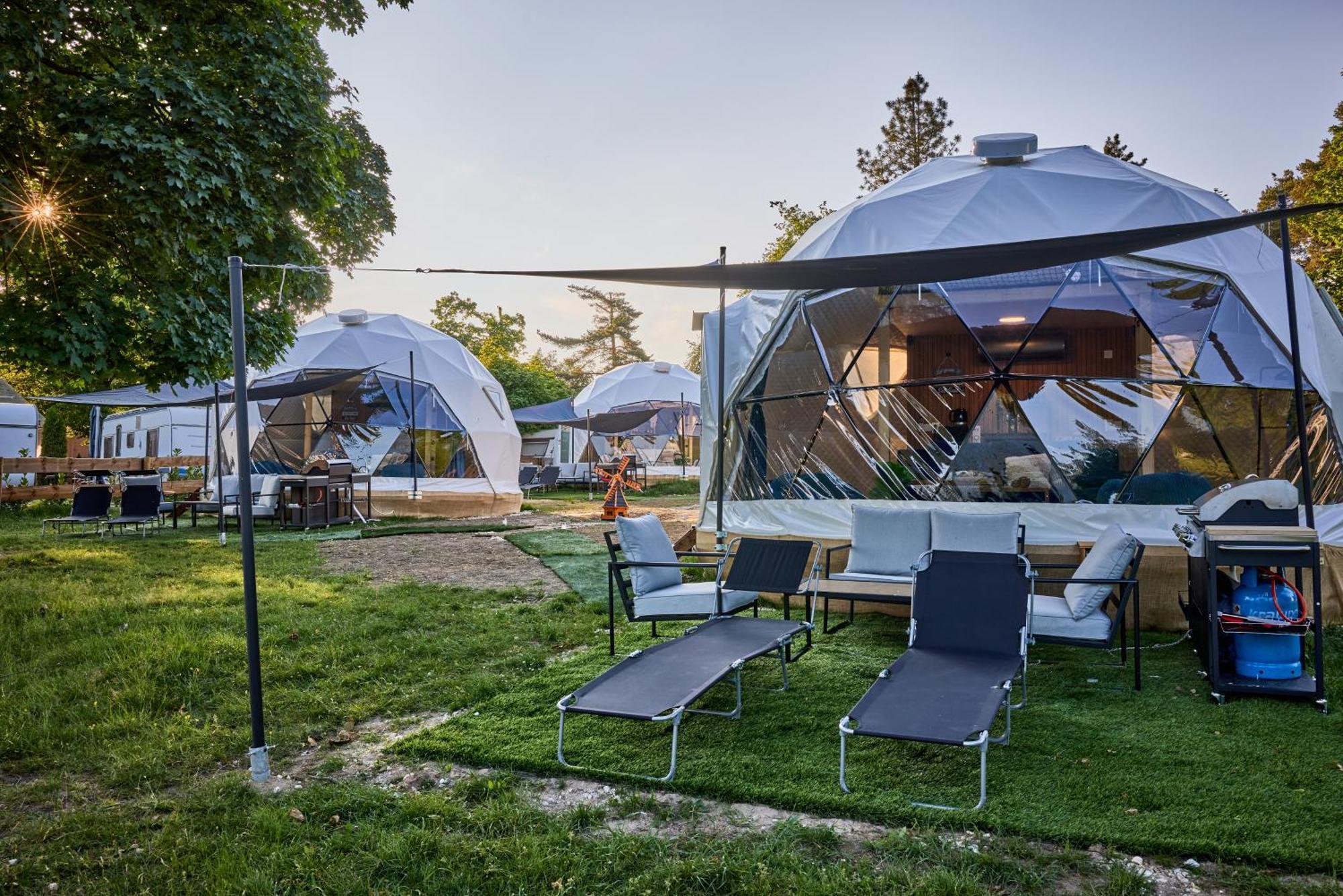 Hotel Glamping Slapy Extérieur photo